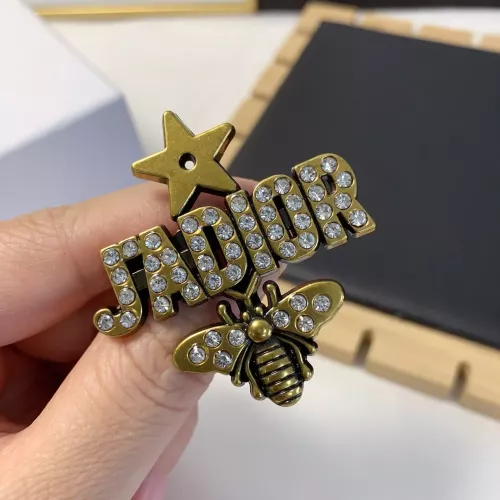 Cheap Christian Dior Brooches For Women #1344849 Replica Wholesale [$23.00 USD] [ITEM#1344849] on Replica Christian Dior Brooches