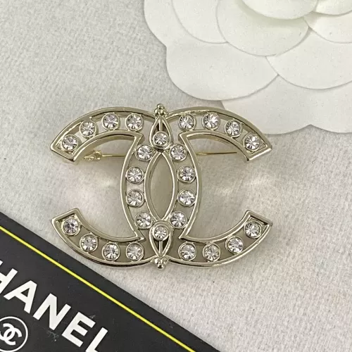 Chanel Brooches For Women #1344877
