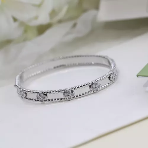 Van Cleef & Arpels Bracelets #1344883