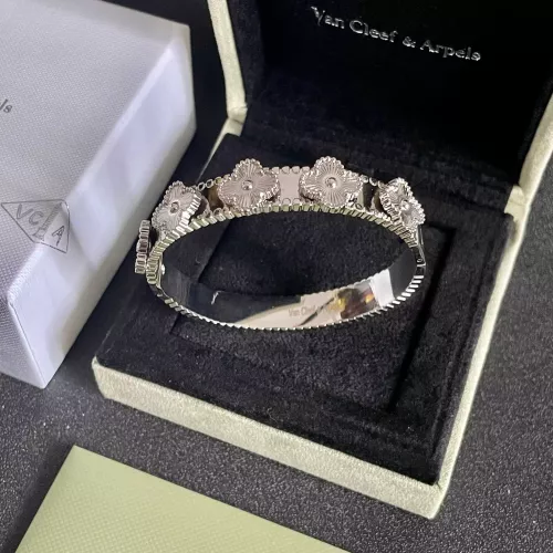 Van Cleef & Arpels Bracelets #1344891