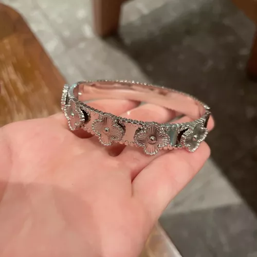 Cheap Van Cleef &amp; Arpels Bracelets #1344891 Replica Wholesale [$32.00 USD] [ITEM#1344891] on Replica Van Cleef &amp; Arpels Bracelets