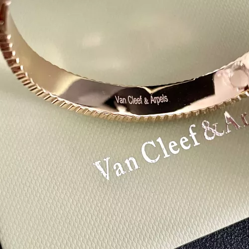 Cheap Van Cleef &amp; Arpels Bracelets #1344892 Replica Wholesale [$32.00 USD] [ITEM#1344892] on Replica Van Cleef &amp; Arpels Bracelets