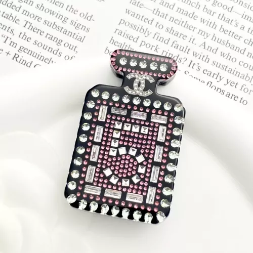 Cheap Chanel Brooches For Women #1344917 Replica Wholesale [$42.00 USD] [ITEM#1344917] on Replica Chanel Brooches