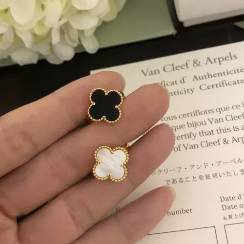 Cheap Van Cleef &amp; Arpels Rings For Women #1345123 Replica Wholesale [$25.00 USD] [ITEM#1345123] on Replica Van Cleef &amp; Arpels Rings