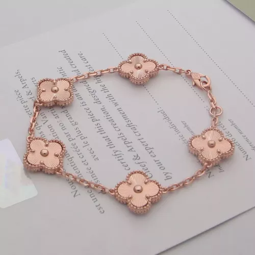 Van Cleef & Arpels Bracelets For Women #1345135
