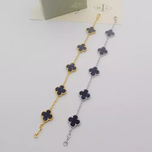 Cheap Van Cleef &amp; Arpels Bracelets For Women #1345137 Replica Wholesale [$29.00 USD] [ITEM#1345137] on Replica Van Cleef &amp; Arpels Bracelets