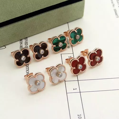 Cheap Van Cleef &amp; Arpels Earrings For Women #1345147 Replica Wholesale [$27.00 USD] [ITEM#1345147] on Replica Van Cleef &amp; Arpels Earrings