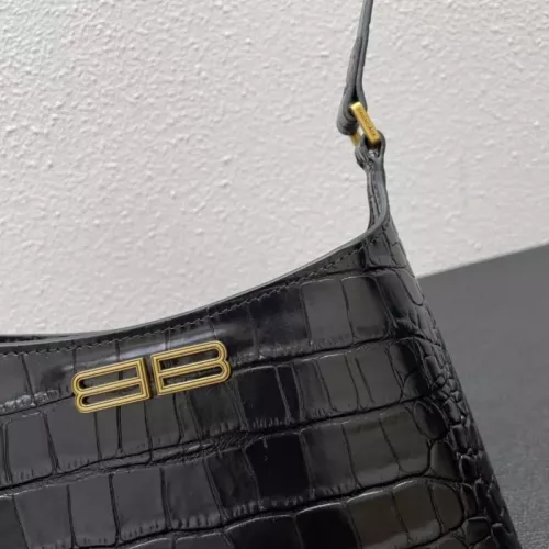 Cheap Balenciaga AAA Quality Shoulder Bags For Women #1345154 Replica Wholesale [$96.00 USD] [ITEM#1345154] on Replica Balenciaga AAA Quality Shoulder Bags
