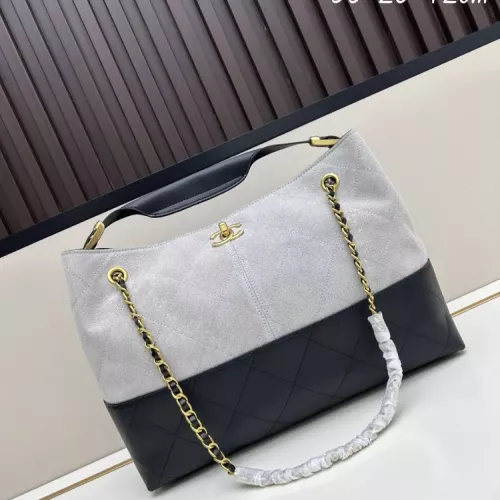 Chanel AAA Quality Shoulder Bags For Women #1345169