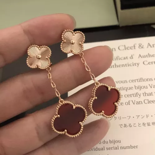 Cheap Van Cleef &amp; Arpels Earrings For Women #1345189 Replica Wholesale [$34.00 USD] [ITEM#1345189] on Replica Van Cleef &amp; Arpels Earrings