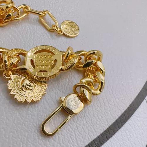 Cheap Versace Bracelets #1345259 Replica Wholesale [$60.00 USD] [ITEM#1345259] on Replica Versace Bracelets