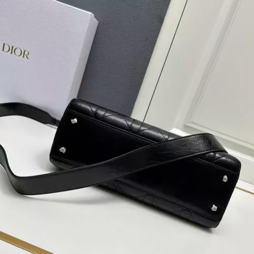 Cheap Christian Dior AAA Quality Handbags For Women #1345268 Replica Wholesale [$112.00 USD] [ITEM#1345268] on Replica Christian Dior AAA Quality Handbags