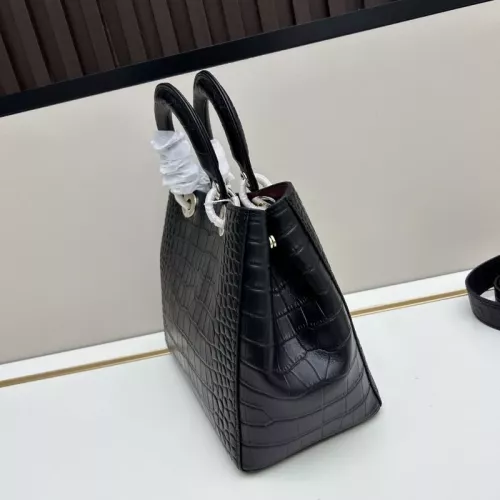 Cheap Christian Dior AAA Quality Handbags For Women #1345295 Replica Wholesale [$112.00 USD] [ITEM#1345295] on Replica Christian Dior AAA Quality Handbags