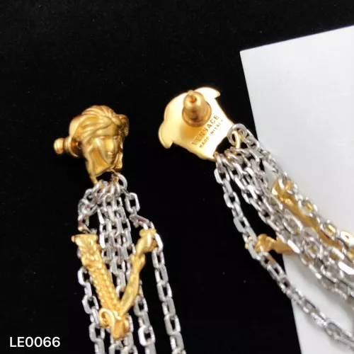 Cheap Versace Earrings For Women #1345511 Replica Wholesale [$25.00 USD] [ITEM#1345511] on Replica Versace Earrings