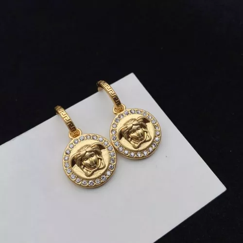 Cheap Versace Earrings For Women #1345512 Replica Wholesale [$25.00 USD] [ITEM#1345512] on Replica Versace Earrings