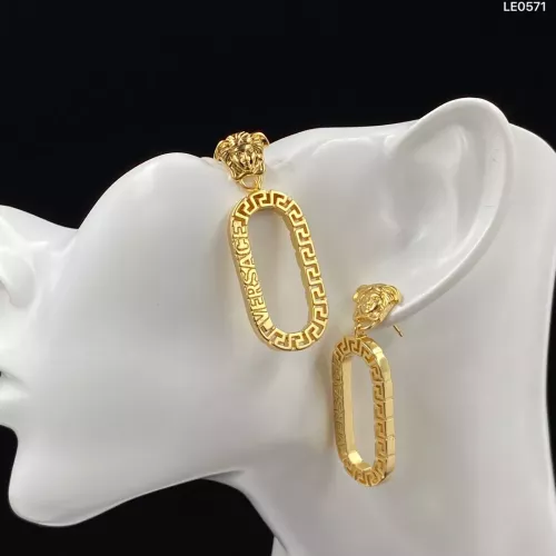 Cheap Versace Earrings For Women #1345518 Replica Wholesale [$25.00 USD] [ITEM#1345518] on Replica Versace Earrings
