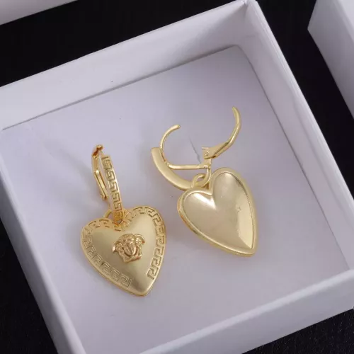 Cheap Versace Earrings For Women #1345519 Replica Wholesale [$25.00 USD] [ITEM#1345519] on Replica Versace Earrings