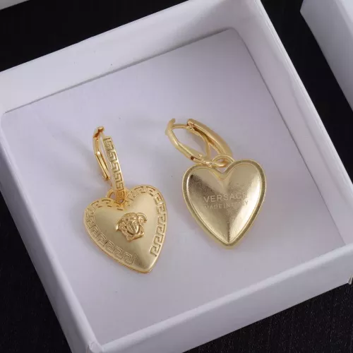 Cheap Versace Earrings For Women #1345519 Replica Wholesale [$25.00 USD] [ITEM#1345519] on Replica Versace Earrings