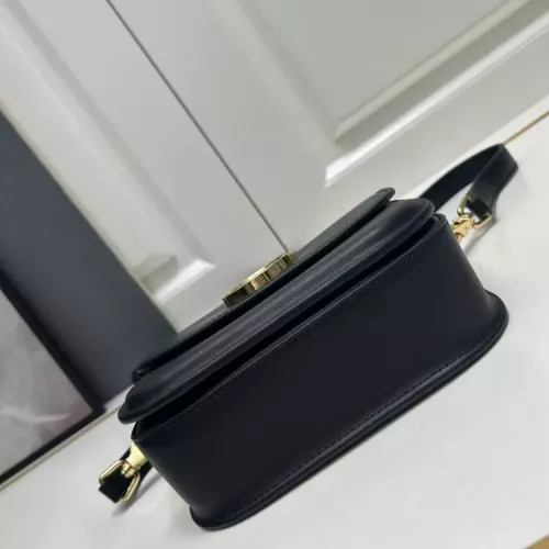 Cheap Burberry AAA Quality Messenger Bags For Women #1345759 Replica Wholesale [$115.00 USD] [ITEM#1345759] on Replica Burberry AAA Quality Messenger Bags