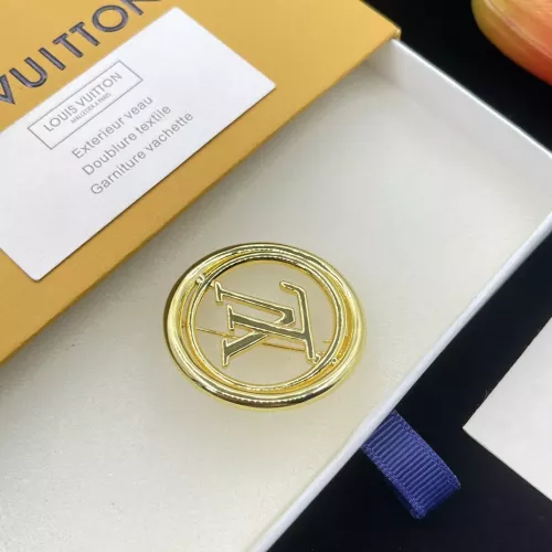 Cheap Louis Vuitton LV Brooches #1345813 Replica Wholesale [$25.00 USD] [ITEM#1345813] on Replica Louis Vuitton LV Brooches
