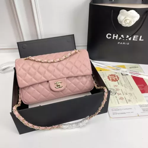 Chanel AAA Quality Messenger Bags In Gold For Women #1345915