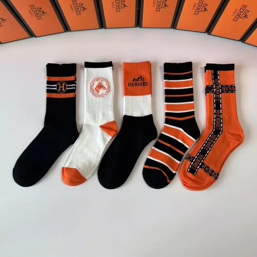Cheap Hermes Socks #1345922 Replica Wholesale [$29.00 USD] [ITEM#1345922] on Replica Hermes Socks
