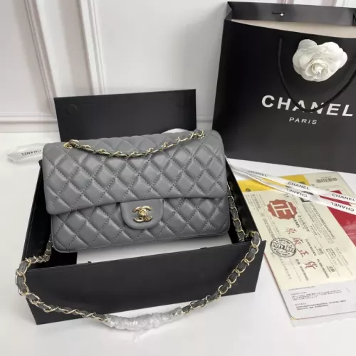 Chanel AAA Quality Messenger Bags In Gold For Women #1345930