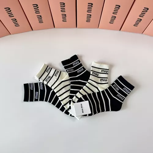 Cheap MIU MIU Socks #1345935 Replica Wholesale [$27.00 USD] [ITEM#1345935] on Replica MIU MIU Socks