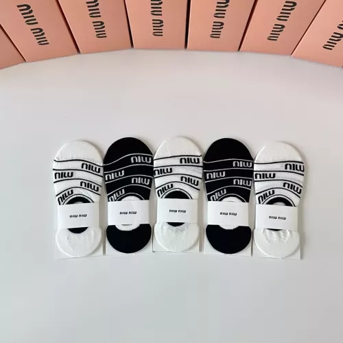 Cheap MIU MIU Socks #1345942 Replica Wholesale [$27.00 USD] [ITEM#1345942] on Replica MIU MIU Socks