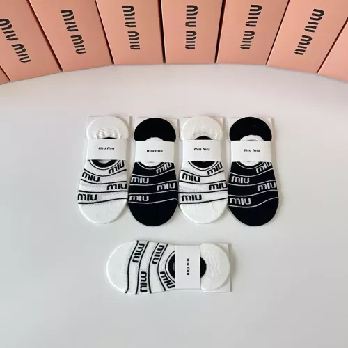 Cheap MIU MIU Socks #1345942 Replica Wholesale [$27.00 USD] [ITEM#1345942] on Replica MIU MIU Socks