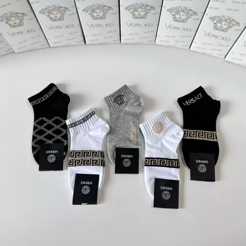 Cheap Versace Socks #1345945 Replica Wholesale [$27.00 USD] [ITEM#1345945] on Replica Versace Socks