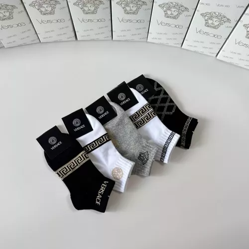 Cheap Versace Socks #1345945 Replica Wholesale [$27.00 USD] [ITEM#1345945] on Replica Versace Socks