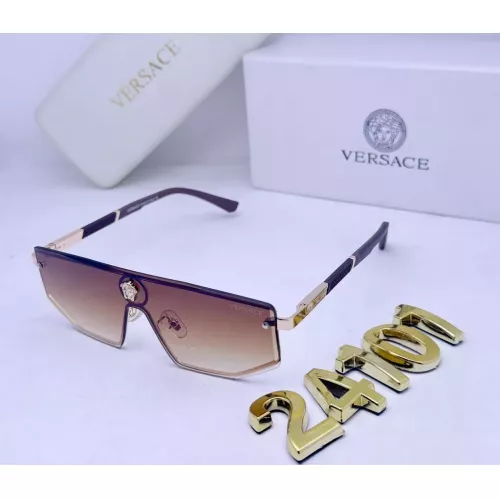 Versace Sunglasses #1346326