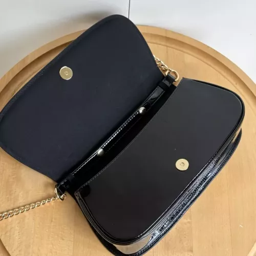 Cheap Gucci AAA Quality Messenger Bags For Women #1346787 Replica Wholesale [$82.00 USD] [ITEM#1346787] on Replica Gucci AAA Quality Messenger Bags