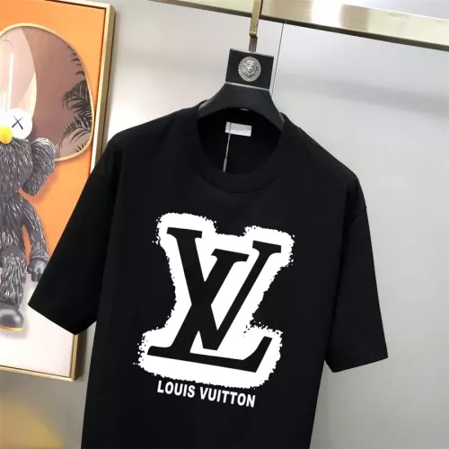 Cheap Louis Vuitton LV T-Shirts Short Sleeved For Men #1346978 Replica Wholesale [$40.00 USD] [ITEM#1346978] on Replica Louis Vuitton LV T-Shirts