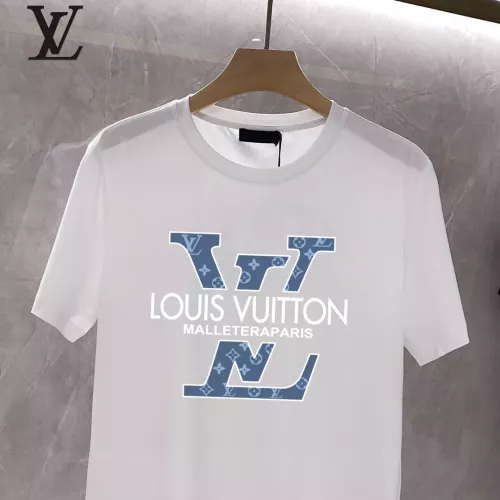 Cheap Louis Vuitton LV T-Shirts Short Sleeved For Unisex #1347117 Replica Wholesale [$25.00 USD] [ITEM#1347117] on Replica Louis Vuitton LV T-Shirts