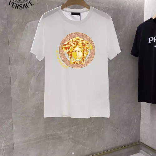 Cheap Versace T-Shirts Short Sleeved For Unisex #1347121 Replica Wholesale [$25.00 USD] [ITEM#1347121] on Replica Versace T-Shirts