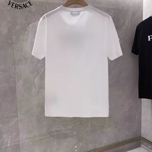 Cheap Versace T-Shirts Short Sleeved For Unisex #1347123 Replica Wholesale [$25.00 USD] [ITEM#1347123] on Replica Versace T-Shirts