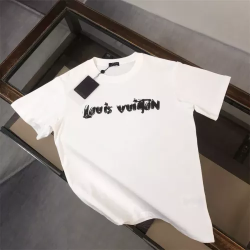Louis Vuitton LV T-Shirts Short Sleeved For Men #1347318