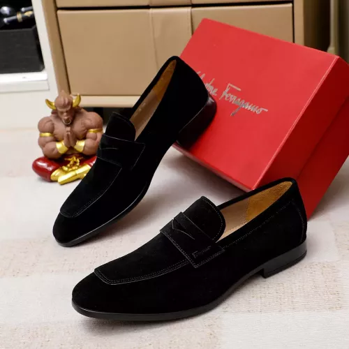 Salvatore Ferragamo Leather Shoes For Men #1347527
