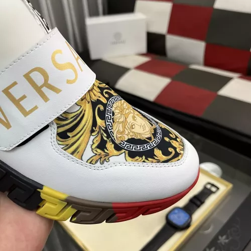Cheap Versace Casual Shoes For Men #1347552 Replica Wholesale [$76.00 USD] [ITEM#1347552] on Replica Versace Casual Shoes