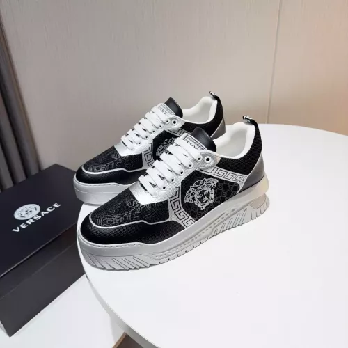 Versace Casual Shoes For Men #1347557