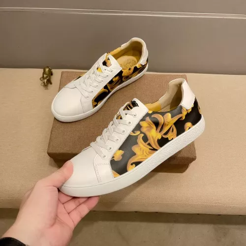 Versace Casual Shoes For Men #1347921