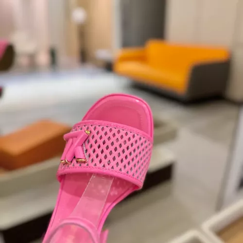 Cheap Louis Vuitton Sandal For Women #1348798 Replica Wholesale [$125.00 USD] [ITEM#1348798] on Replica Louis Vuitton Sandal