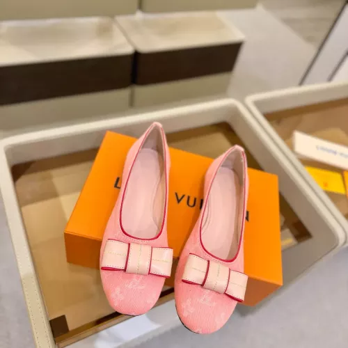 Cheap Louis Vuitton Flat Shoes For Women #1348803 Replica Wholesale [$96.00 USD] [ITEM#1348803] on Replica Louis Vuitton Flat Shoes