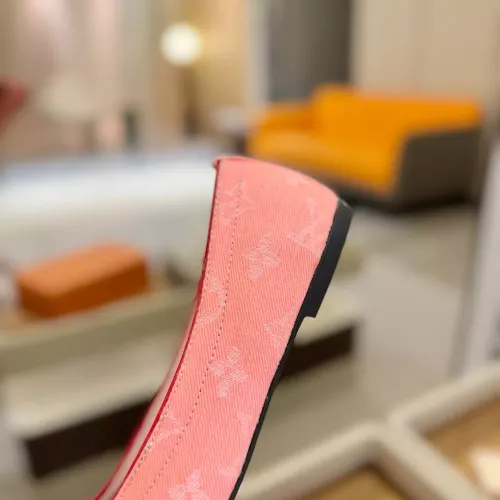 Cheap Louis Vuitton Flat Shoes For Women #1348803 Replica Wholesale [$96.00 USD] [ITEM#1348803] on Replica Louis Vuitton Flat Shoes