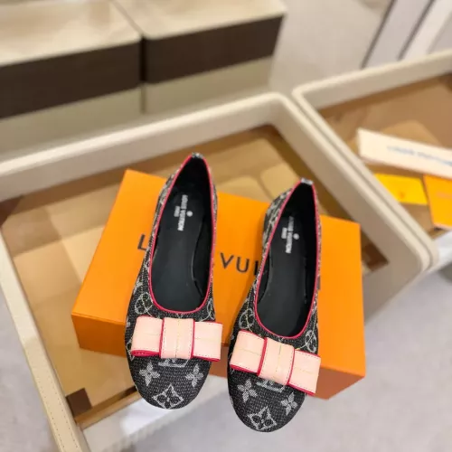 Cheap Louis Vuitton Flat Shoes For Women #1348806 Replica Wholesale [$96.00 USD] [ITEM#1348806] on Replica Louis Vuitton Flat Shoes