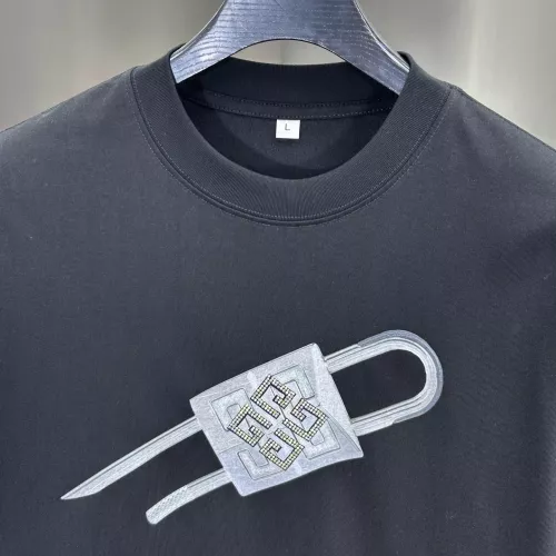 Cheap Givenchy T-Shirts Short Sleeved For Men #1349023 Replica Wholesale [$64.00 USD] [ITEM#1349023] on Replica Givenchy T-Shirts