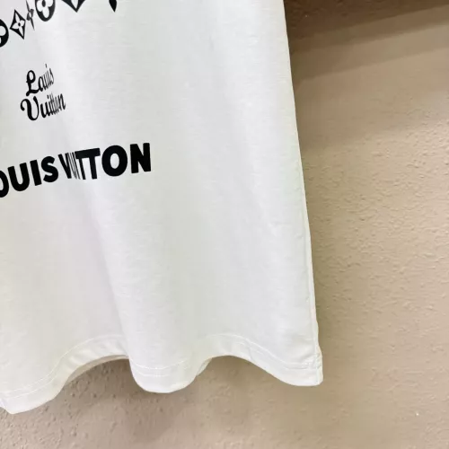 Cheap Louis Vuitton LV T-Shirts Short Sleeved For Men #1349135 Replica Wholesale [$88.00 USD] [ITEM#1349135] on Replica Louis Vuitton LV T-Shirts