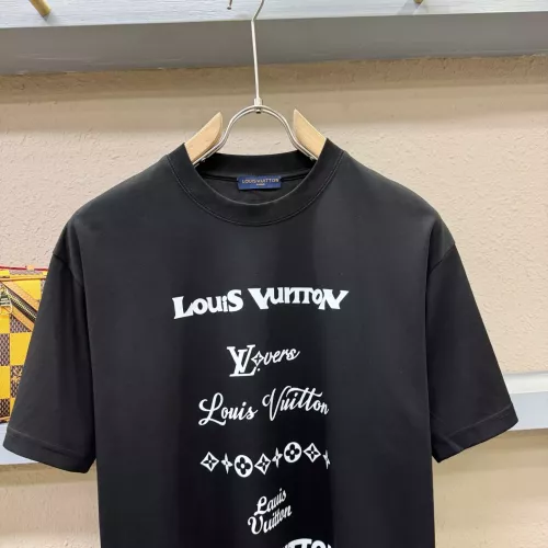 Cheap Louis Vuitton LV T-Shirts Short Sleeved For Men #1349136 Replica Wholesale [$88.00 USD] [ITEM#1349136] on Replica Louis Vuitton LV T-Shirts